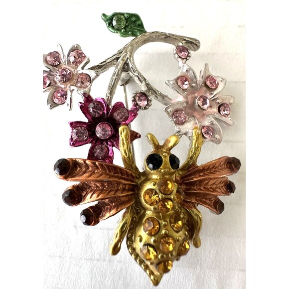 Crystal Rhinestone Flower Bee Brooch Pin Yellow Pink Silver-Tone 1-5/8” x 2-1/8” - Picture 1 of 9